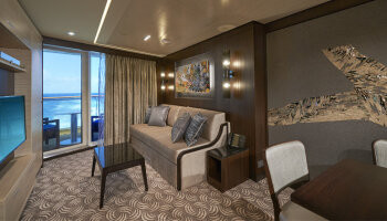 1689884499.43_c354_Norwegian Cruise Lines Norwegian Joy Accommodation The Haven Aft-Facing Family Suite 2.jpg